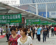 �Gɫ����������{�o��