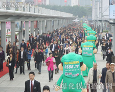 ���ڈԳ������ڳ�Խ�Ļ𱬑�(zh��n)ʿ