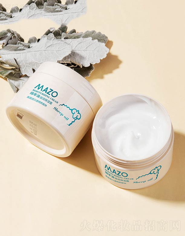 ��ɽ����ˮ��ϱ�D����Ʒ���޹�˾���d�����̝�����˪