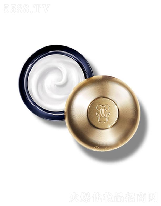 ·����܎��ˮ���yƷ(�Ϻ�)���޹�˾�����m��͢�m���S��(r��n)��˪ 50ml �������ظй�֮��