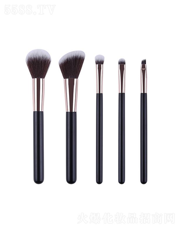 ׿���Ż��y�þ����޹�˾��׿���ź��b���y��ˢ   ���y����   ��ľ��5֧���yˢ���b