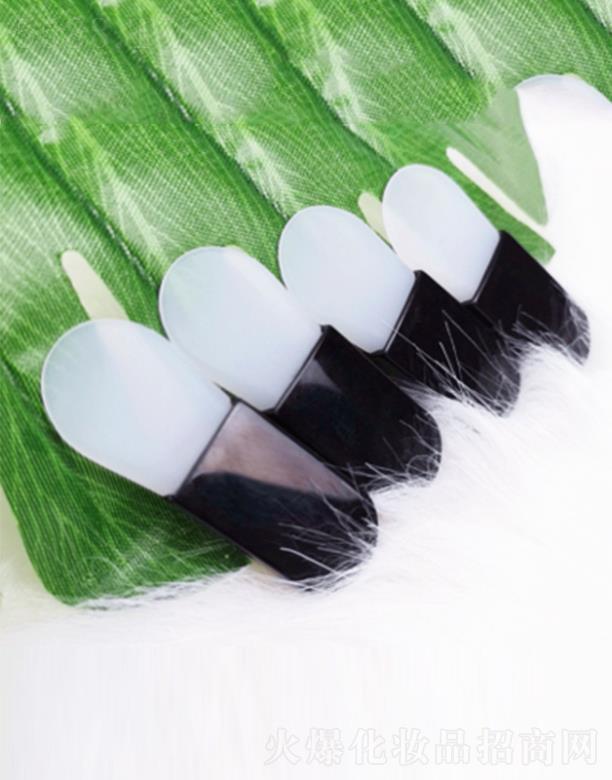 �|ݸ�к̓x���y�þ����޹�˾���̓xС�ɱ�yܛ���z��Ĥˢ