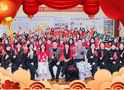 �v��(j��ng)ǧ����δ��(l��i)���������լ�ף����������������ʮ����