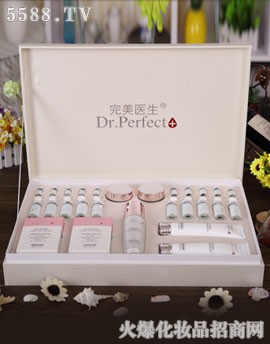 ����ʳ�ɫ�׃��^