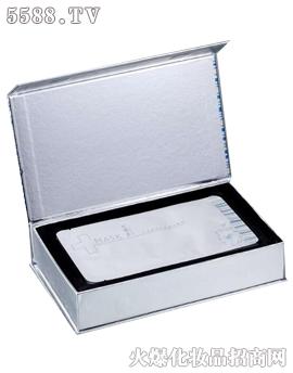 ˮ���͸����Ĥ