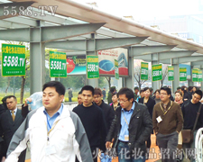 ���I(y��)���[��ȺӢ�C������푻𱬼��Y(ji��)̖