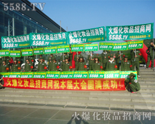 �܈F(tu��n)�(du��)������չ�ഺ�L(f��ng)��