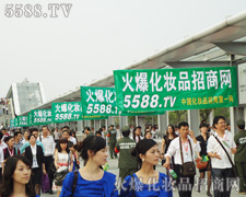 ��������һĨ��������ľGɫ