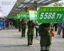 �𱬈F(tu��n)�(du��)��(ji��n)�ֲ�и���ÏV��������(hu��)�ƏV