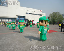 ��ͨ��ģ�������L(f��ng)�������P(y��ng)���h(yu��n)����