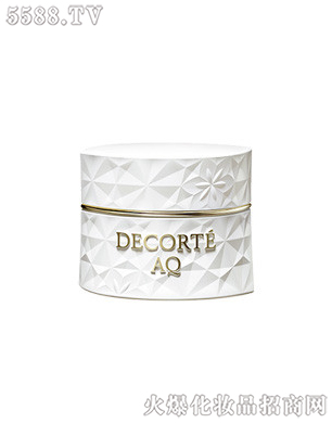 ����AQ�����˪