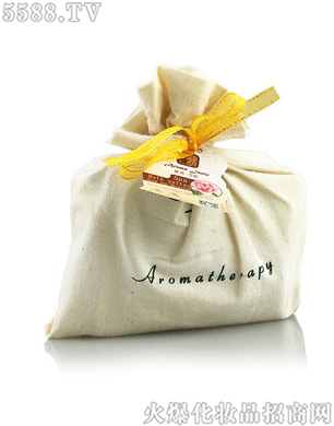 ���Z����õ�����ÿ�ԡ�}