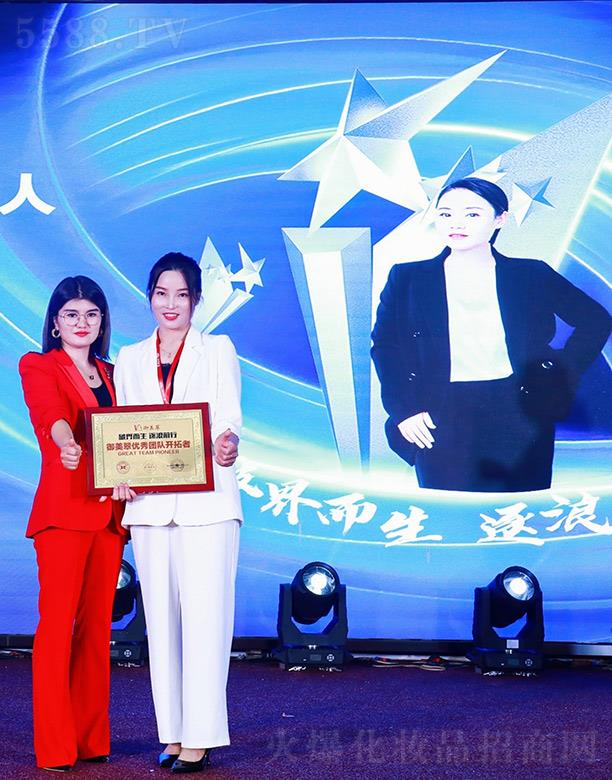 ������F(tu��n)�(du��)����(d��o)�˪�(ji��ng)�(xi��ng)