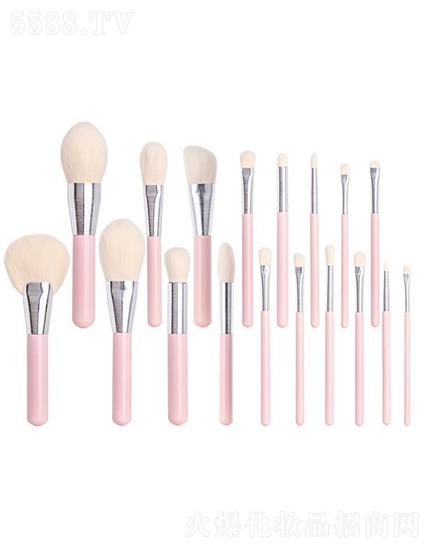 �\��17֧���y���b