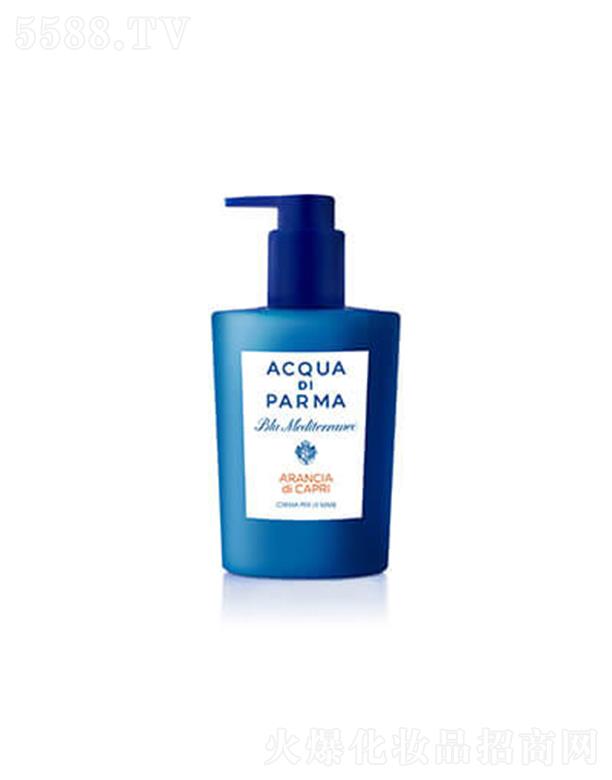 ������֮ˮ�{(l��n)ɫ���к����w��˪������㣩����������u�ȵ�����