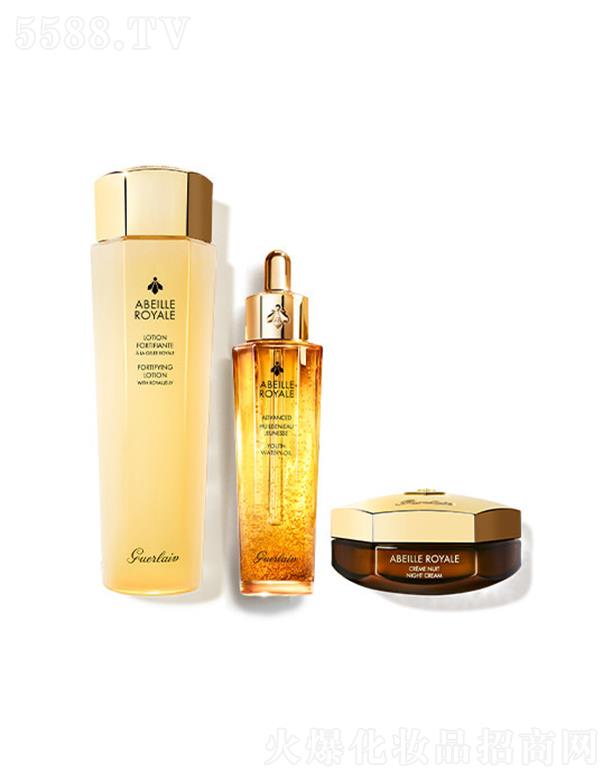 ���m�ۻʷ������o(h��)��(f��)ԭ��30ml+���m �ۻʷ����۝�(r��n)���o(h��)����ˮ150ml +���m�ۻʷ��˾o���᝙(r��n)��˪50ml