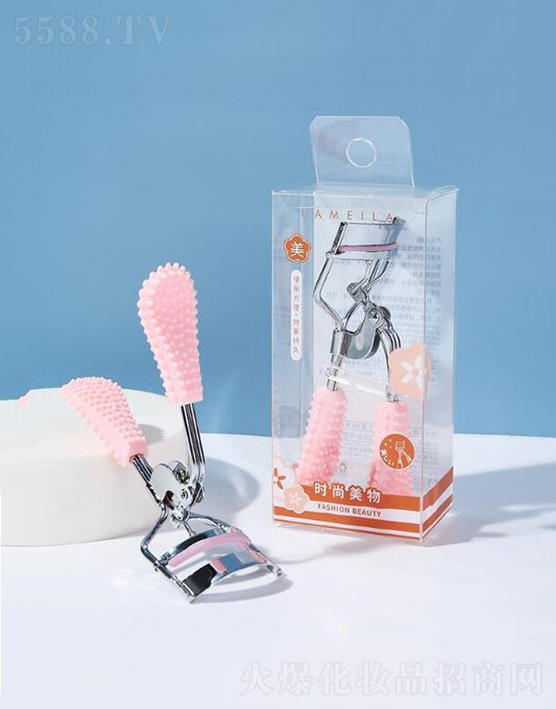 ������ ���P䓲�ɫ��۽�ë�A