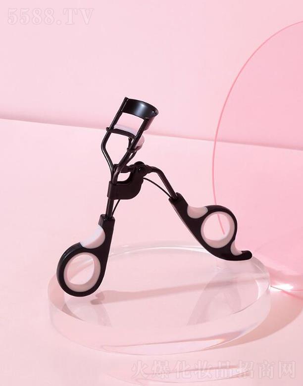 ������ 3D��(d��ng)�н�ë�A �S���pɫ�V�ǽ�ë��