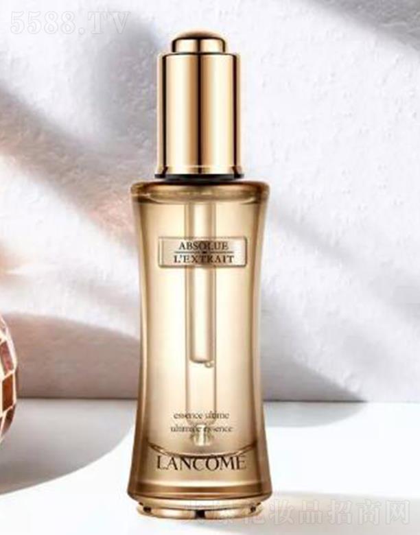 �mޢ�ڽ��錙���B(y��ng)���A¶ ���w�糿¶õ����r�����