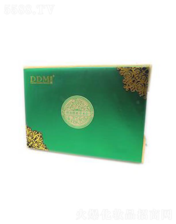 �۰��β��B(y��ng)�o�M�� ��Ħ����