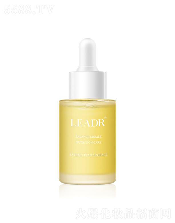 LEADRŮ��֮�����ֲ�;��A�� ���w������(x��)�y