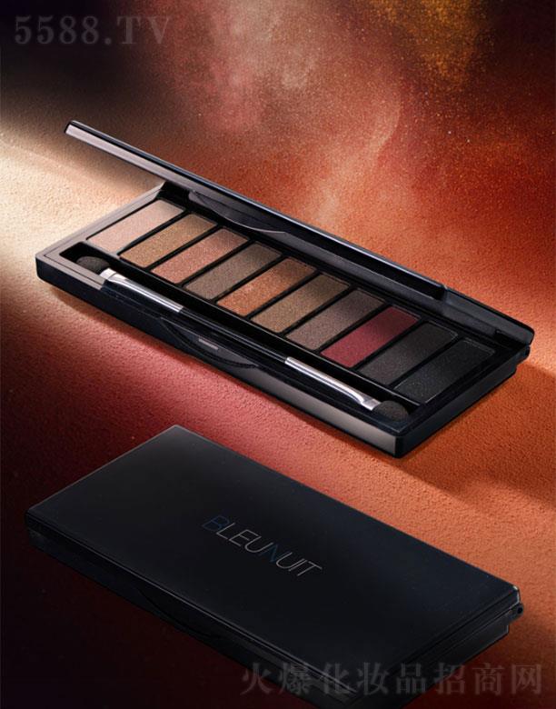 ���{���ɫС��������Ӱ�P