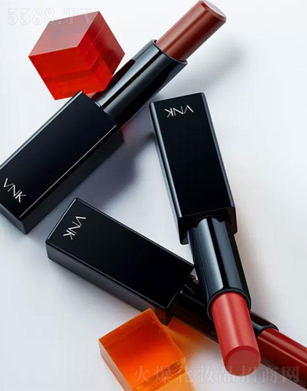 VNK��ҹ֮�ǿڼt