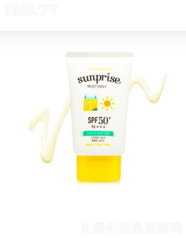 ����֮�ݱM���(y��ng)��ÿ�լ���(r��n)����˪