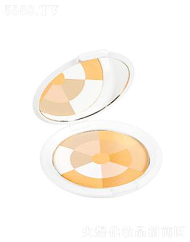 ��������͸������۷�