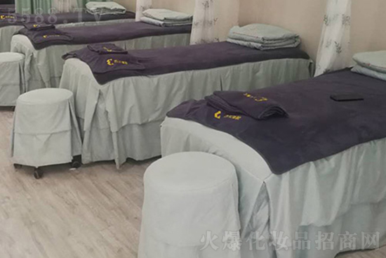 西采清顏 西采清顏