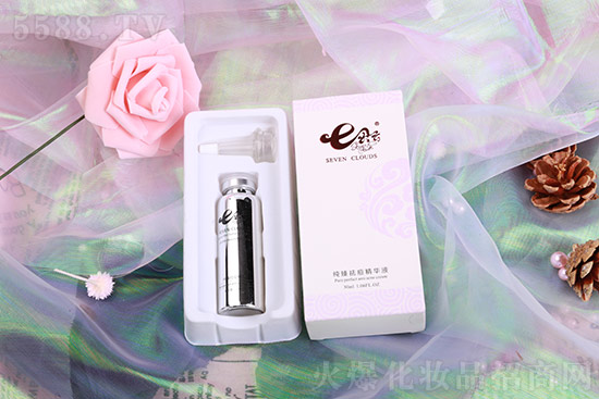 七朵云純臻祛痘精華液 七朵云純臻祛痘精華液