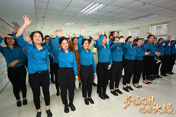 �ڄ��жY����ů�����𱬾W(w��ng)��T��������һ�ڄӹ�(ji��)����