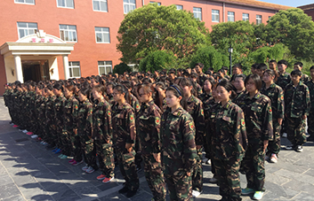 ���P�Α��P��ȫ�w�ˆT�鷸�e�W�T�I����