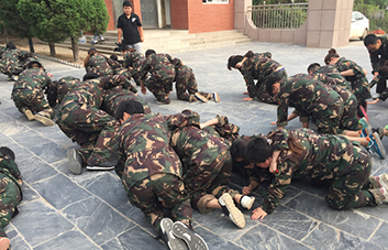 ����һ��һ��������Щ���Ӳ�����