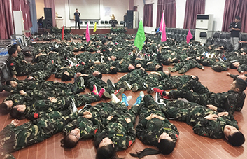 ���������ԗ�����Խ������