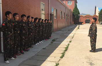 ����������һ���x�����㶼Ҫ�ٷְوԳ���