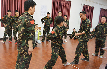 �ɹ�·����Ҫ����һ�z��и���A��·����߀��ƴ��׷��